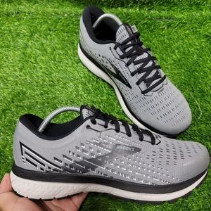 Brooks Ghost 13 Gray Size 10 Wide